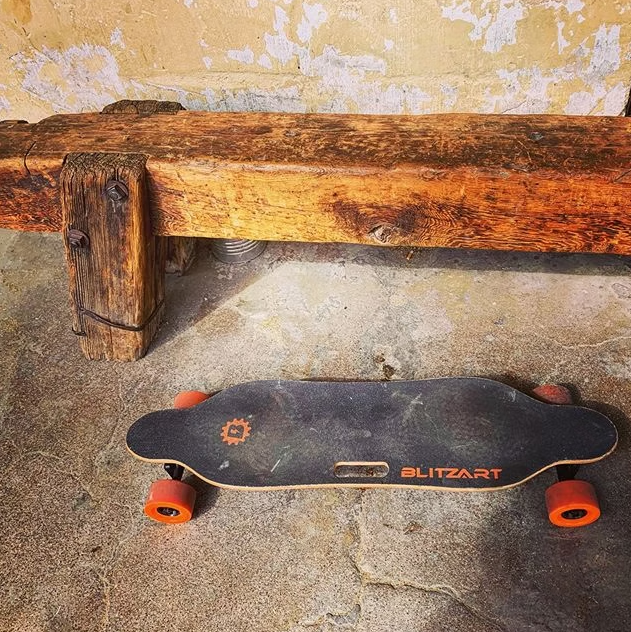 Blitzart E-Skateboard